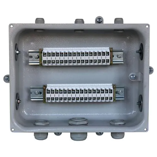 Коробка клеммная КЗНС-32 У2 32 зажима IP54 (пластиковые вводы PG) Электротехник ET000646